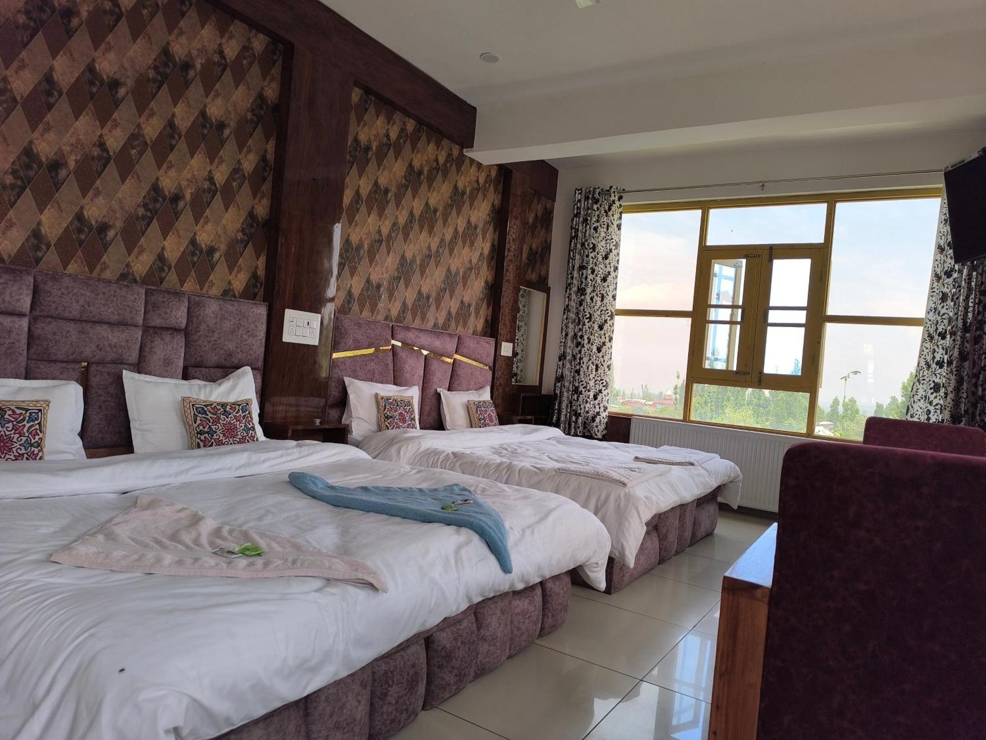 Gulmarg Gs Residency Hotel Luaran gambar